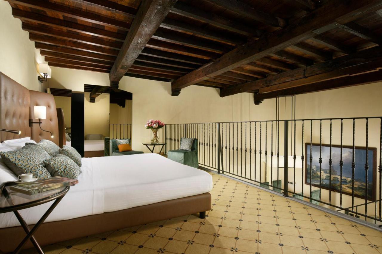 Hotel Castello Visconteo Cassano dʼAdda Exterior foto
